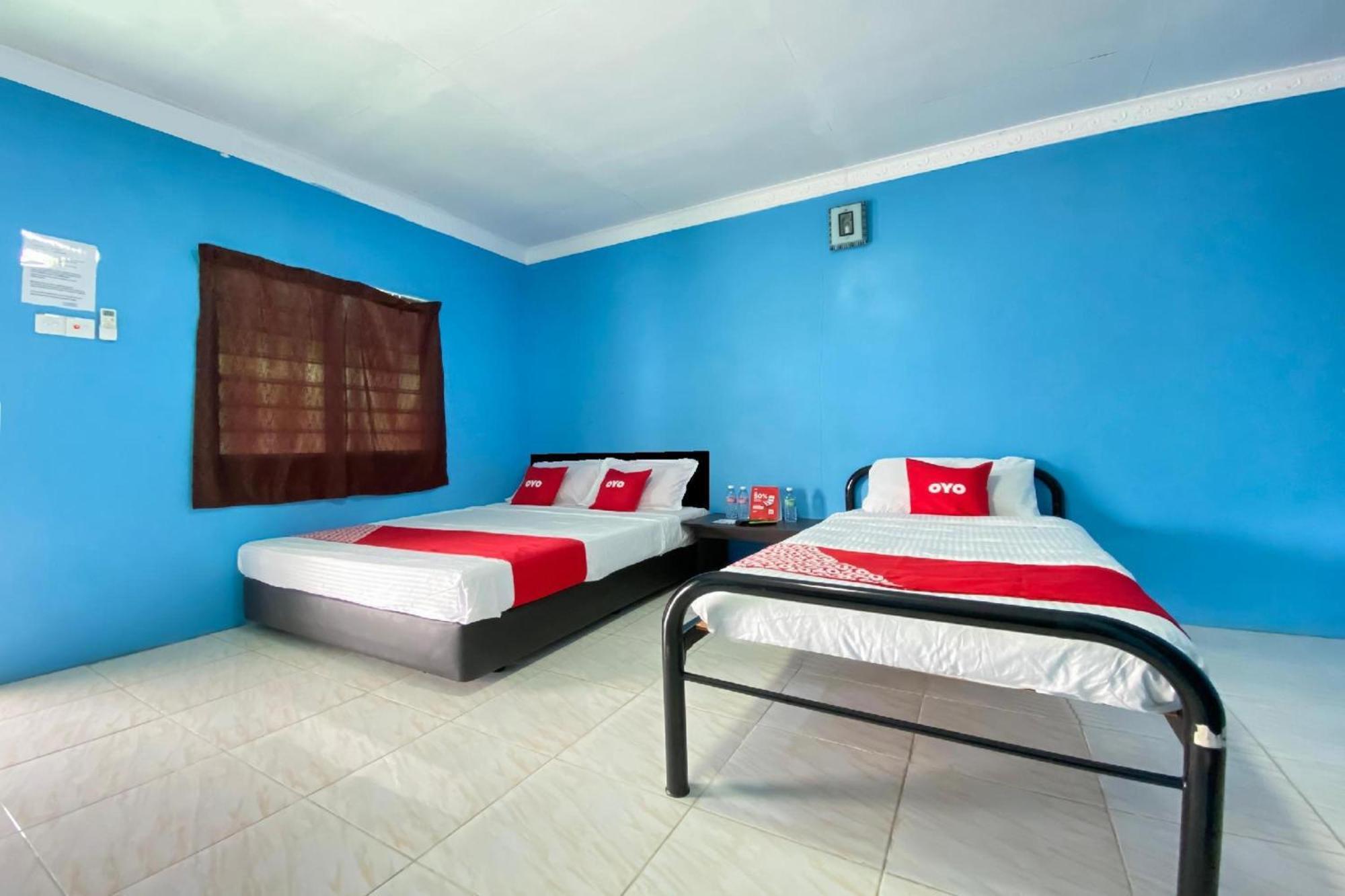 צ'אנגלון Capital O 90168 Serambi Pelangi Chalet מראה חיצוני תמונה
