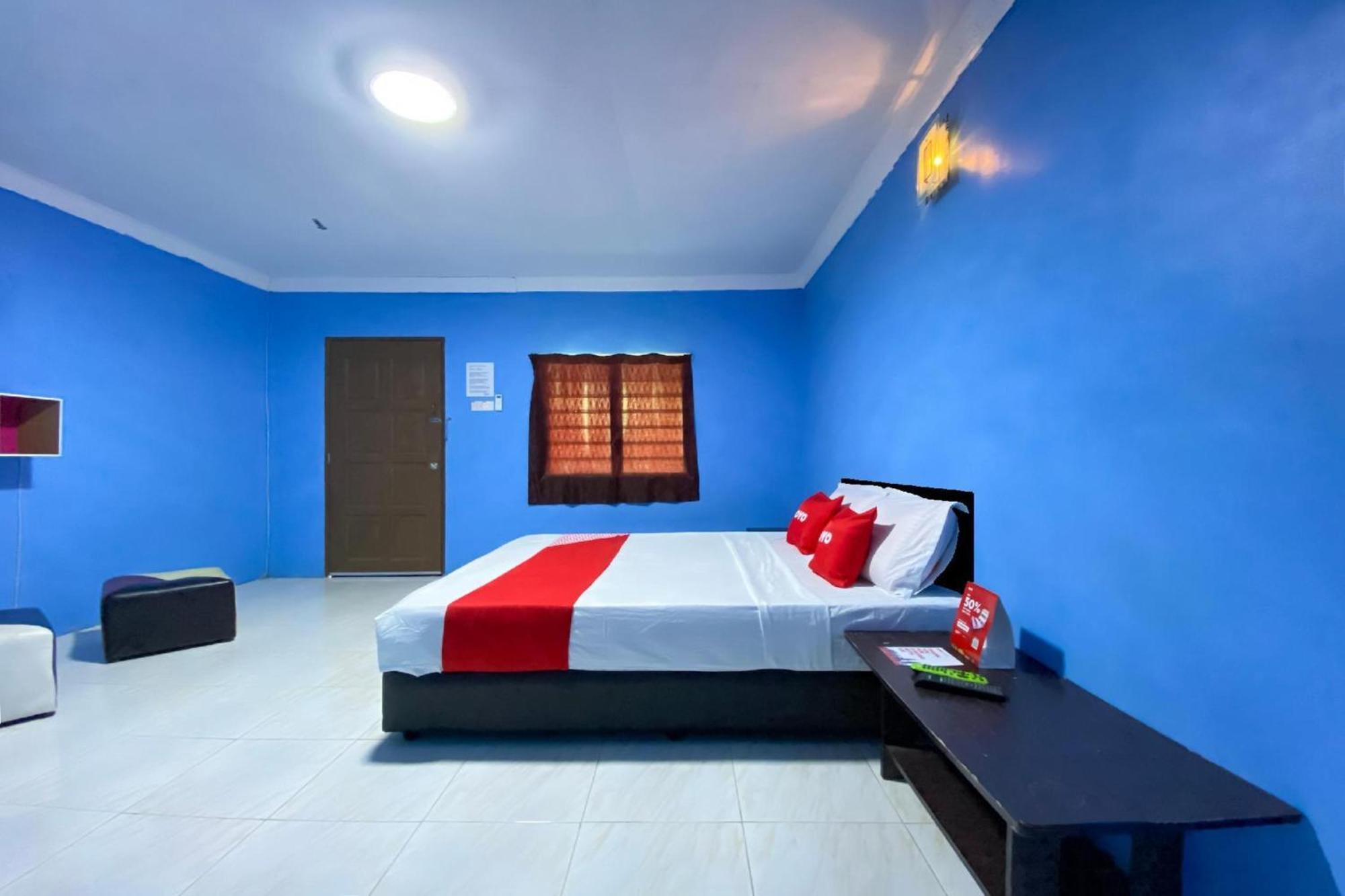 צ'אנגלון Capital O 90168 Serambi Pelangi Chalet מראה חיצוני תמונה