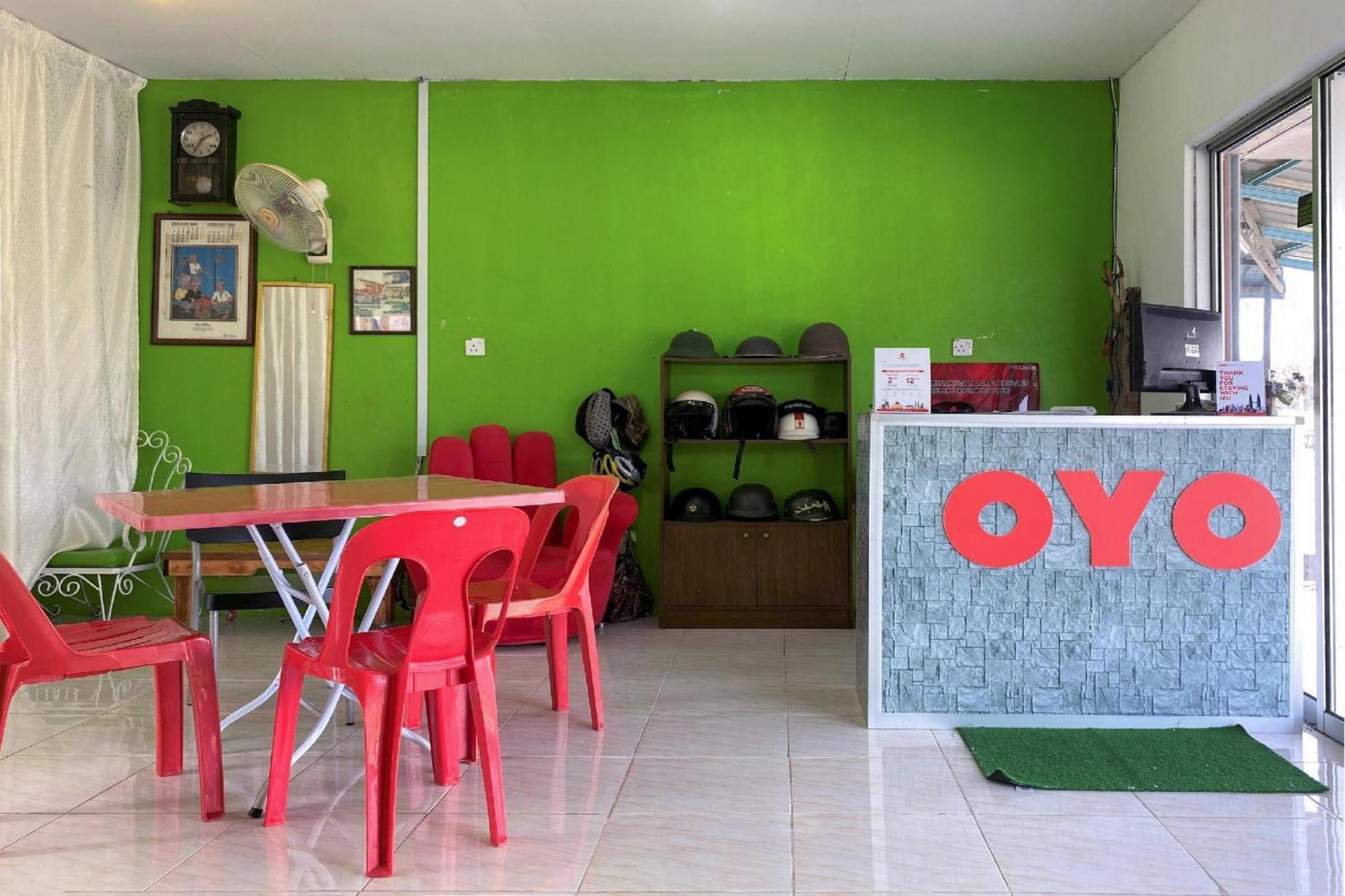 צ'אנגלון Capital O 90168 Serambi Pelangi Chalet מראה חיצוני תמונה